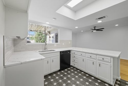 real-estate-photographers-in-San-antonio-extra-mile-media-10-5-2026-14