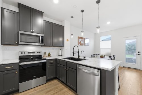 real-estate-photographers-in-San-antonio-extra-mile-media-10-5-2026-15